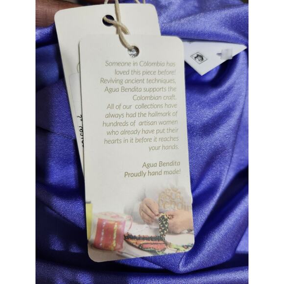 NEW Agua Bendita Ina Tile Embellished Flower Plunge V-Neck One Piece Swimsuit - Picture 7 of 9